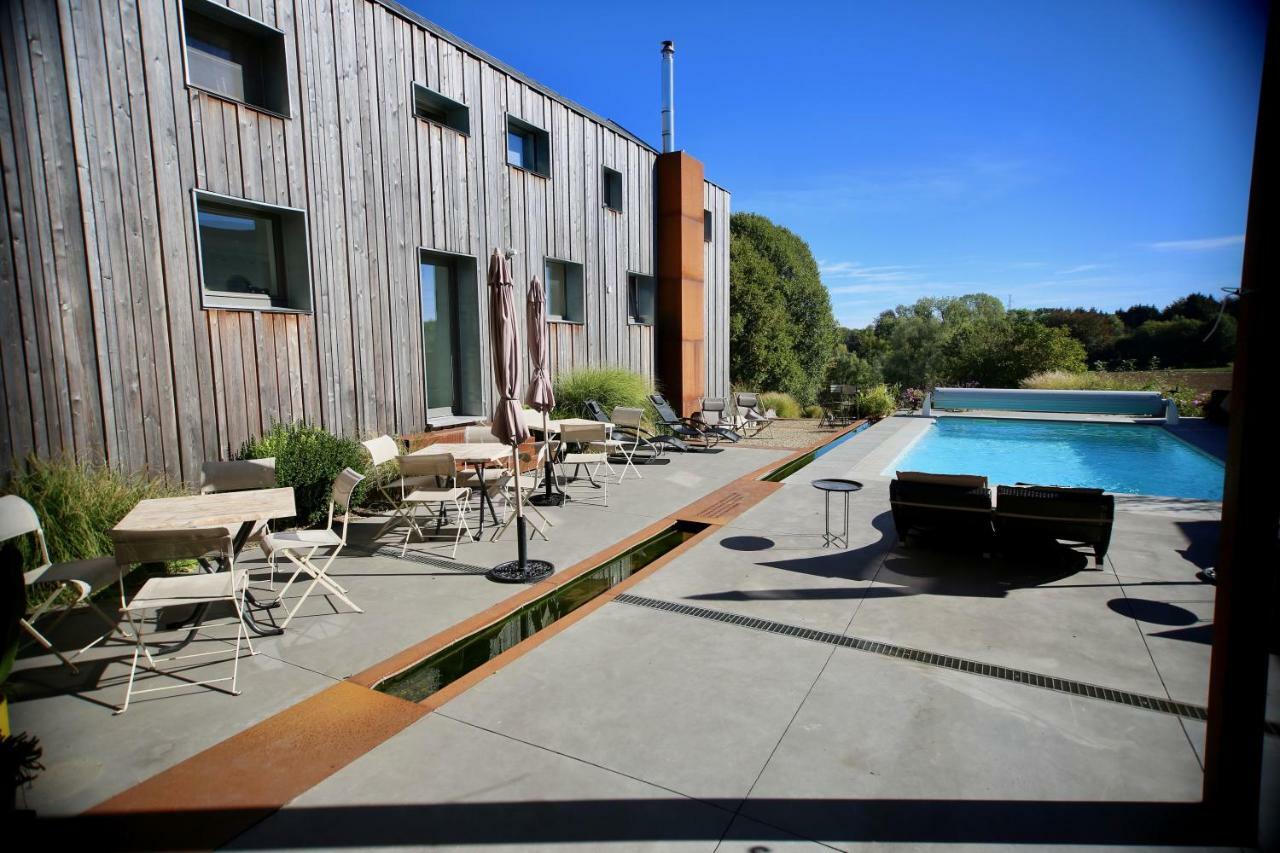 Hotel Barsy 34 Havelange Esterno foto