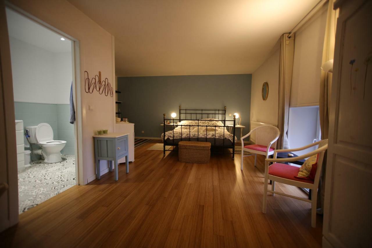 Hotel Barsy 34 Havelange Esterno foto
