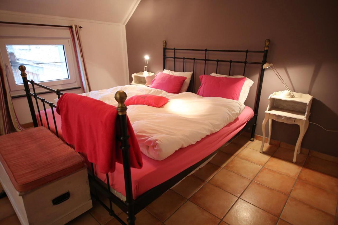 Hotel Barsy 34 Havelange Esterno foto